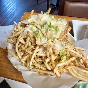 Hannah’s Off the Square signature dishes White Truffle Pomme Frites
Almond & White Bean Hummus
Hannah's Migas
